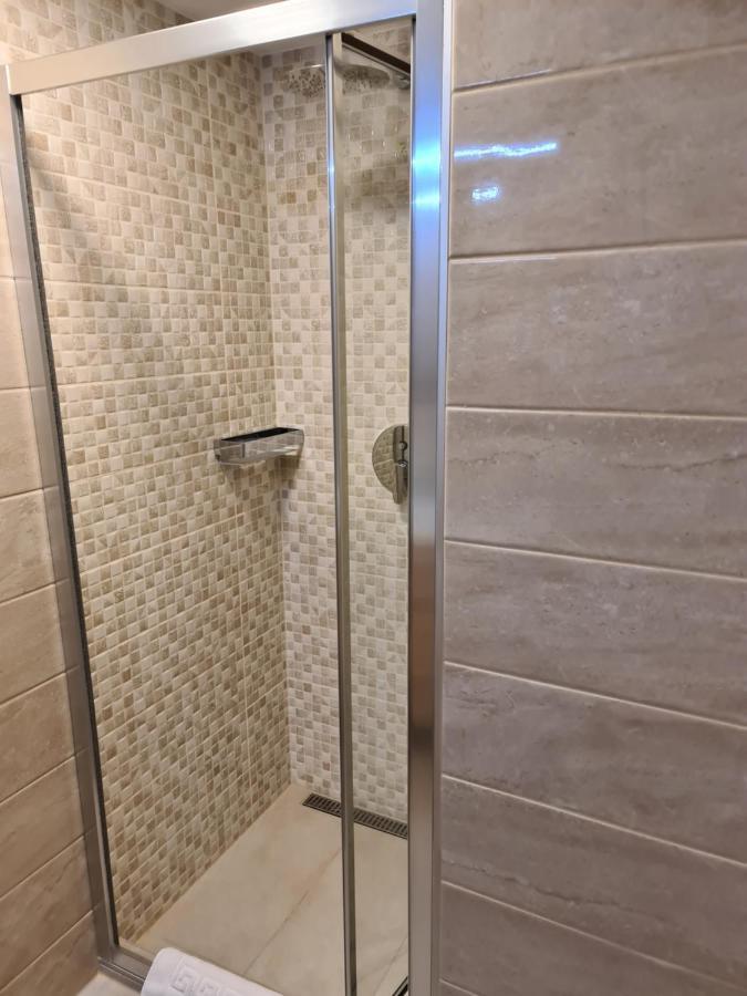 Helvetia Hotel Seewen  Eksteriør billede