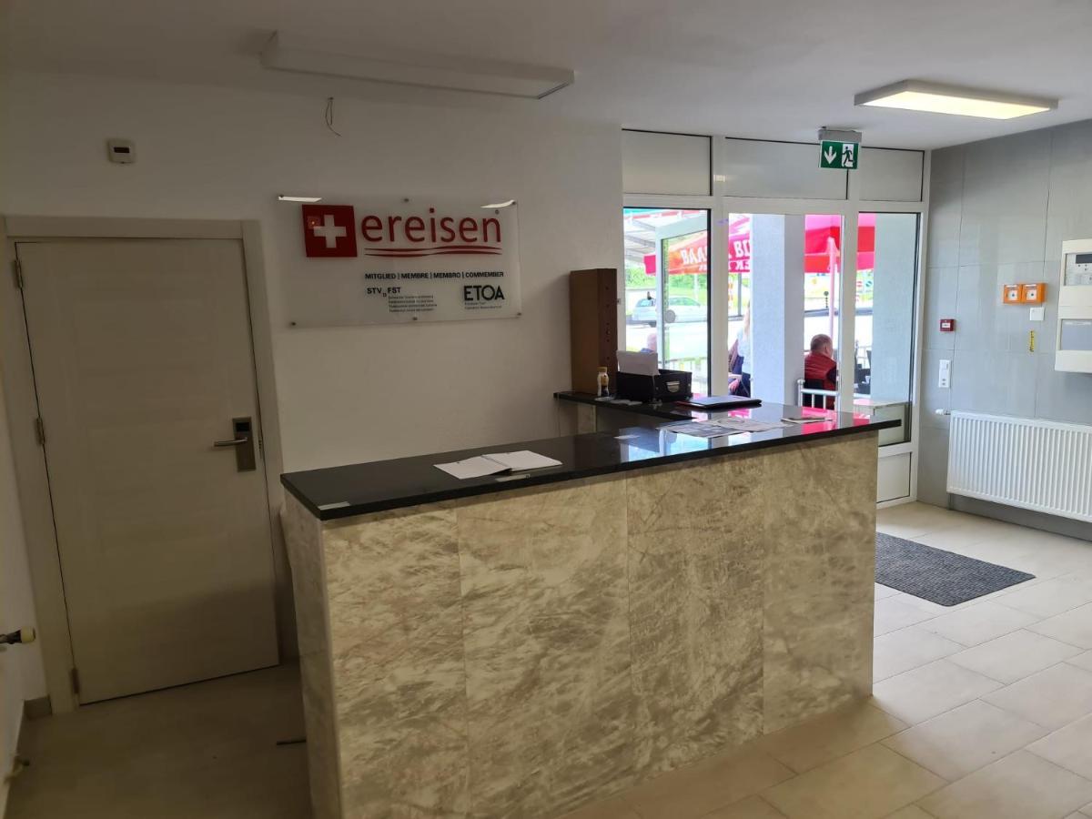 Helvetia Hotel Seewen  Eksteriør billede